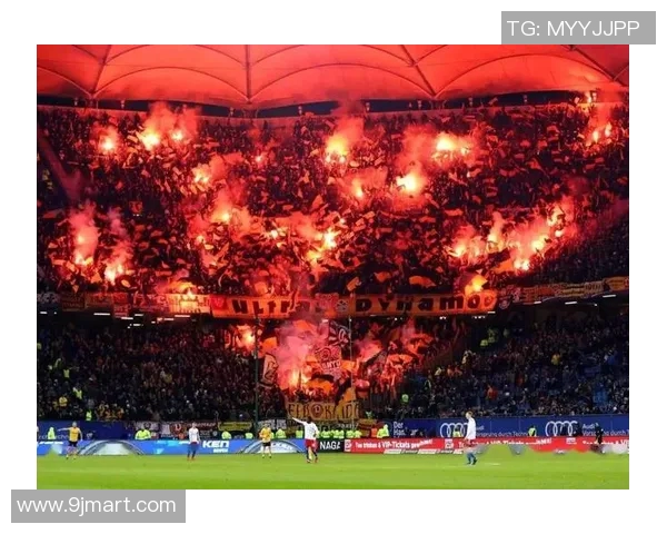 聚焦全球足球明星风采：点亮球场荣耀与背后的故事